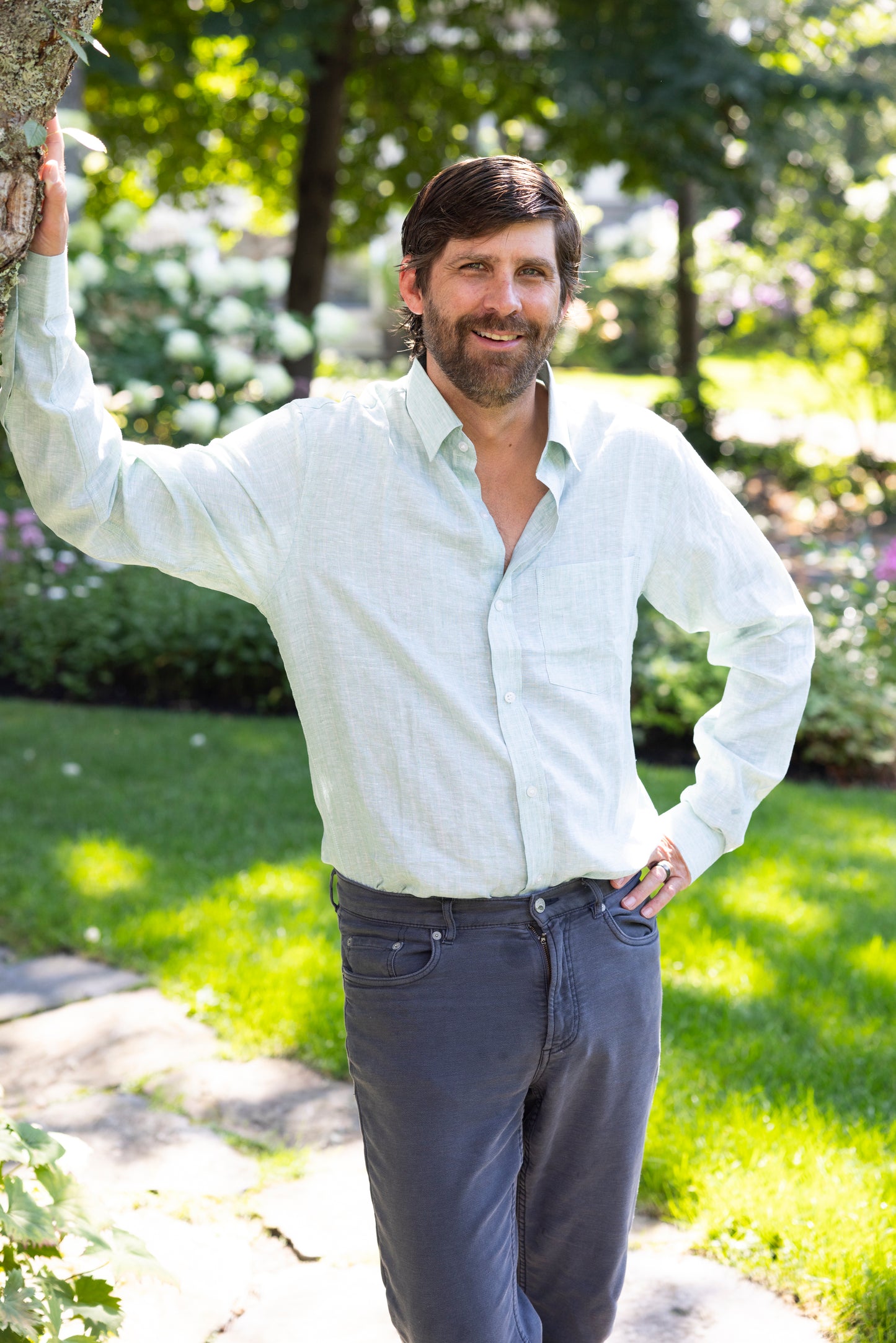 Men’s Linen Button down
